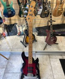G&amp;L Serie Tribute L-2000 Basso Elettrico 4 corde Usato
