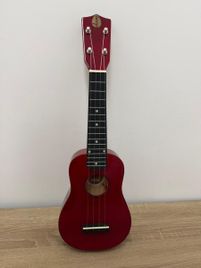 DAM UK229RD Ukulele Soprano Red con borsa