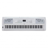 Yamaha DGX670 white Pianoforte digitale 88 tasti pesati bianco