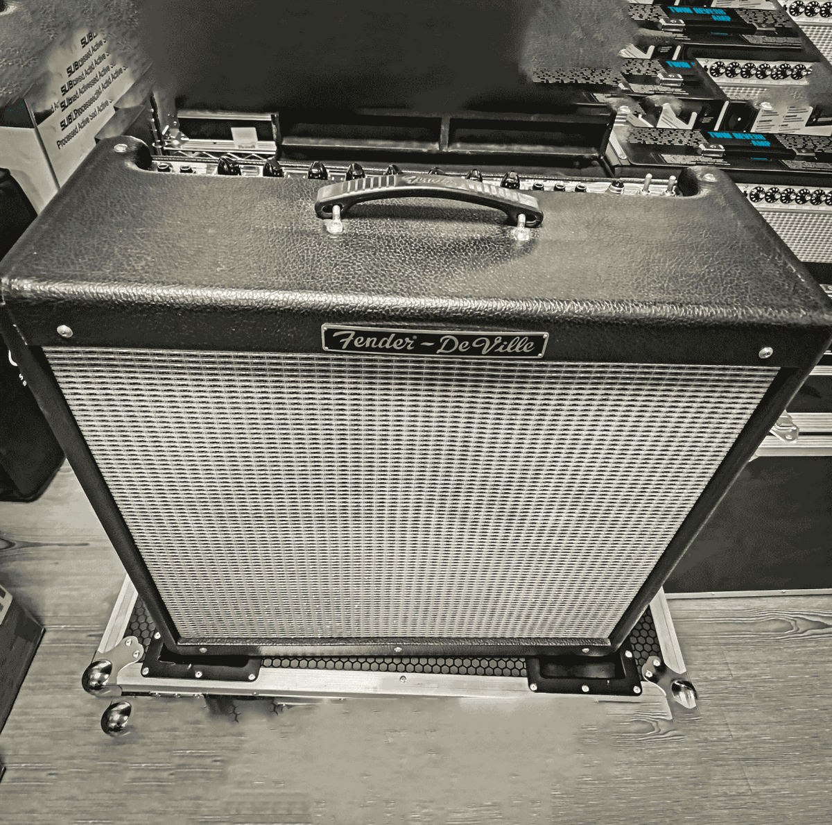 FENDER Hot Rod DeVille Type PSR-247 Amplificatore valvolare per chitarra 4x10 60W  Usato