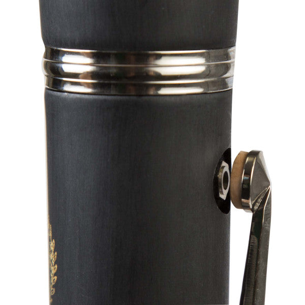 Clarinetto in Sib 17 chiavi Grassi CL200: chiave Sib con 17 chiavi Boehm, corpo in ABS, finitura nichel, astuccio in foam e accessori inclusi