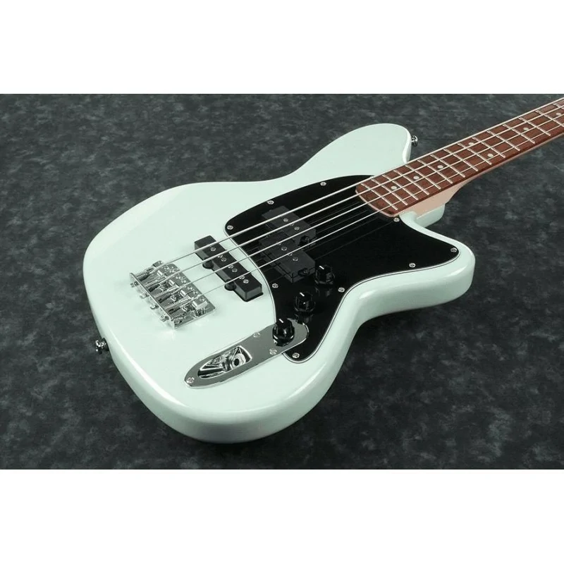 Ibanez TMB30MGR, basso elettrico mint green, con 20 tasti e controlli per volume e tono, perfetto per ogni musicista