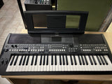 YAMAHA PSR-SX600 ( usata )