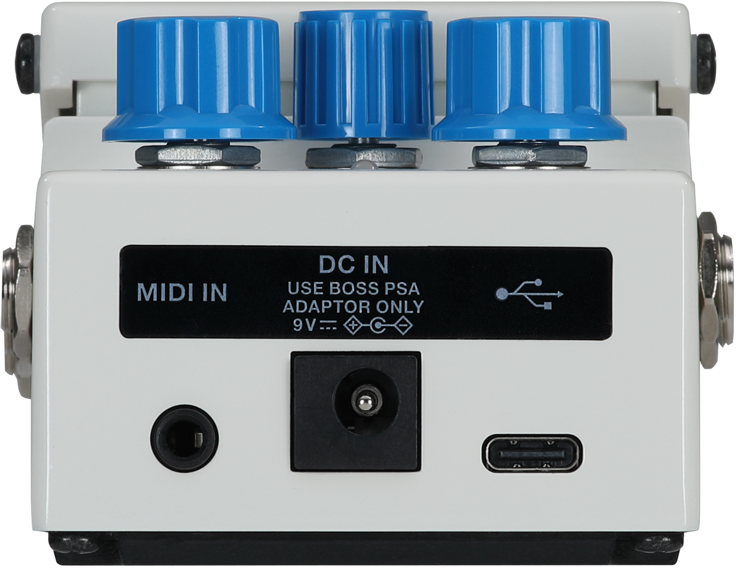 PX-1 Plugout FX, pedale innovativo che emula effetti BOSS storici, con connessioni stereo, MIDI e Bluetooth