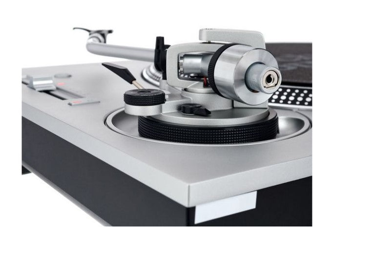 TECHNICS SL-1200 MK7 braccio