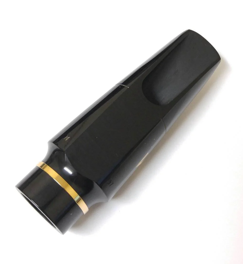 Bocchino Vandoren V16 A5M per sax alto, con apertura 1.88 mm, in hard rubber, ideale per jazz e performance di sezione