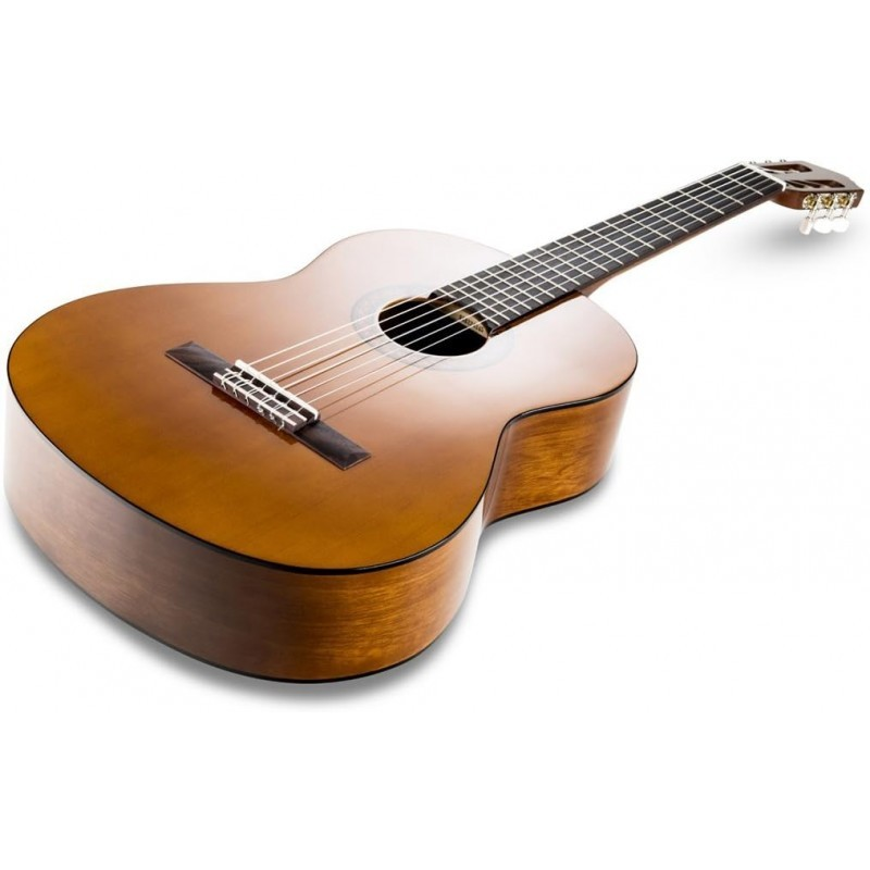 Chitarra classica Yamaha C40III, legno di abete e meranti, manico in nato, tastiera in palissandro, custodia inclusa