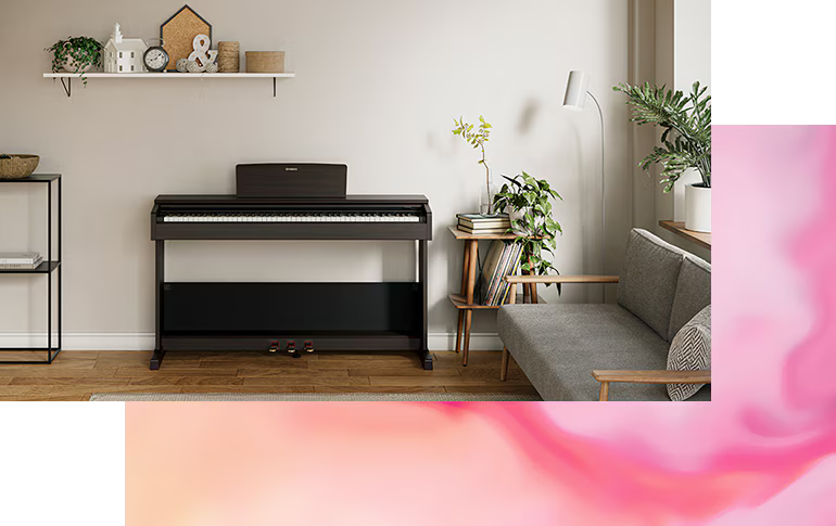 Pianoforte digitale Yamaha YDP 105 Arius, 88 tasti, 64 note di polifonia, 2 altoparlanti, 3 pedali e alimentatore incluso